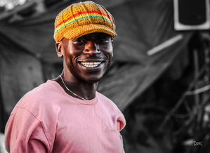 mk体育官网入口-英超比赛中裁判语调与非语言行为对球员情绪波动的影响，用语言或行为对裁判员的判决表示异议